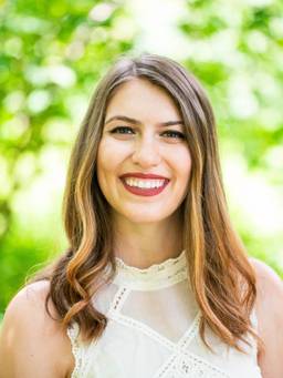 Evelyn Mitchell-Wolf Headshot